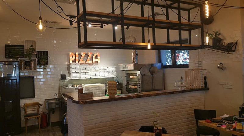 Bar mobilier – piesa centrală a unui local